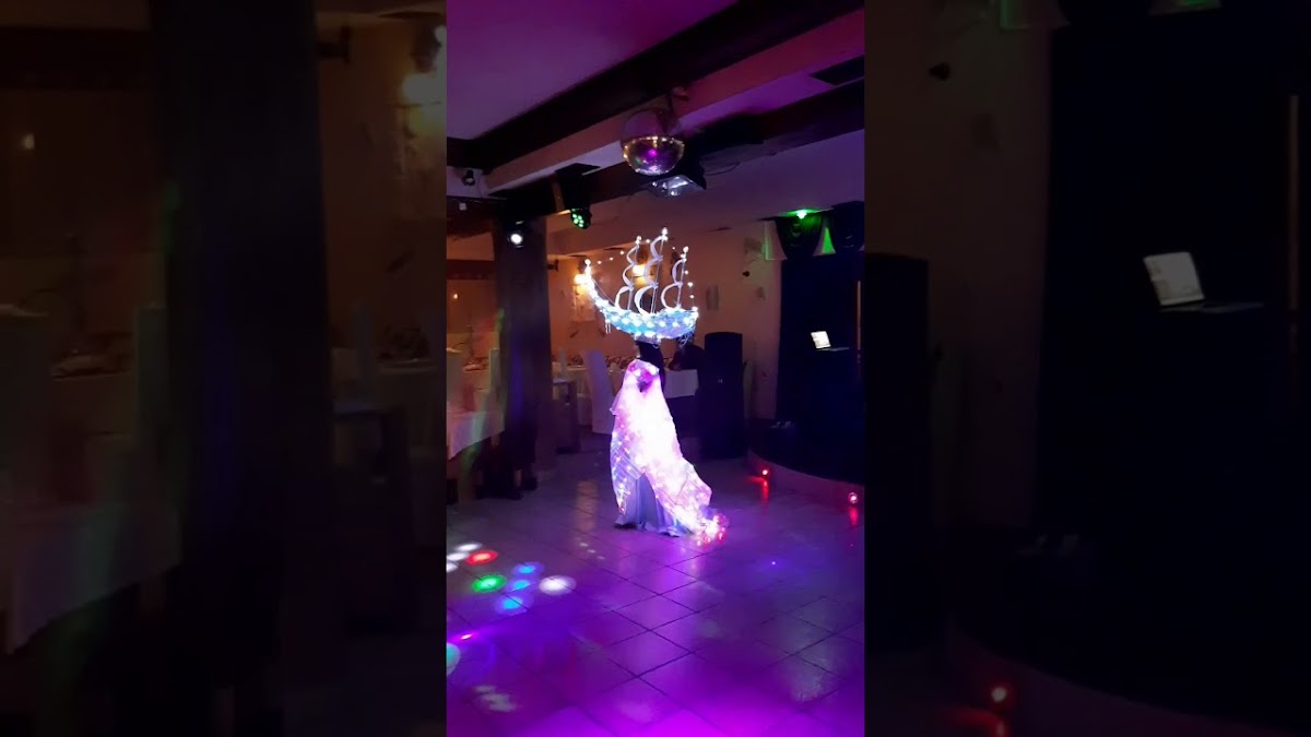 Almaz Show — кадр 5 из 20