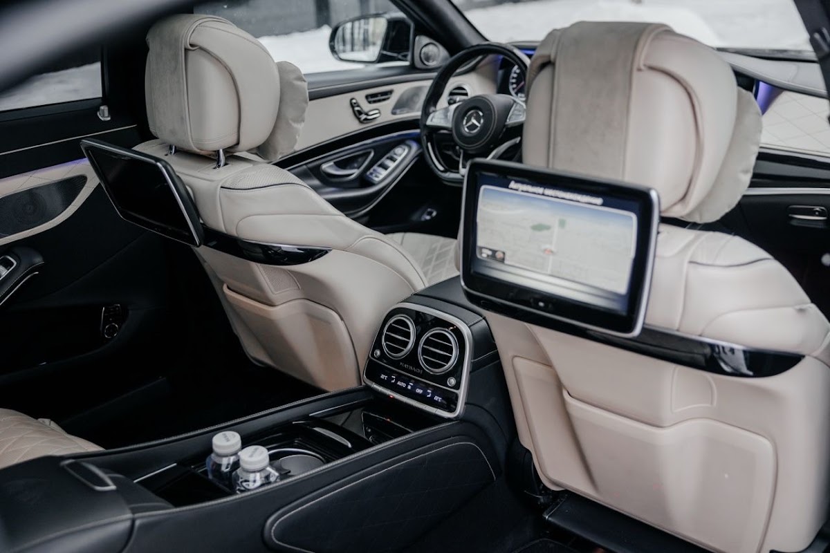 Mercedes-Benz S class 222