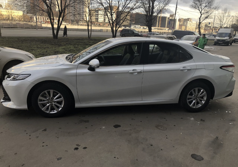 Toyota Camry V70 — кадр 2 из 5