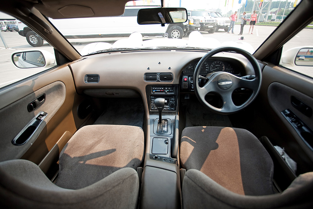 Mitsuoka Le-Seyde