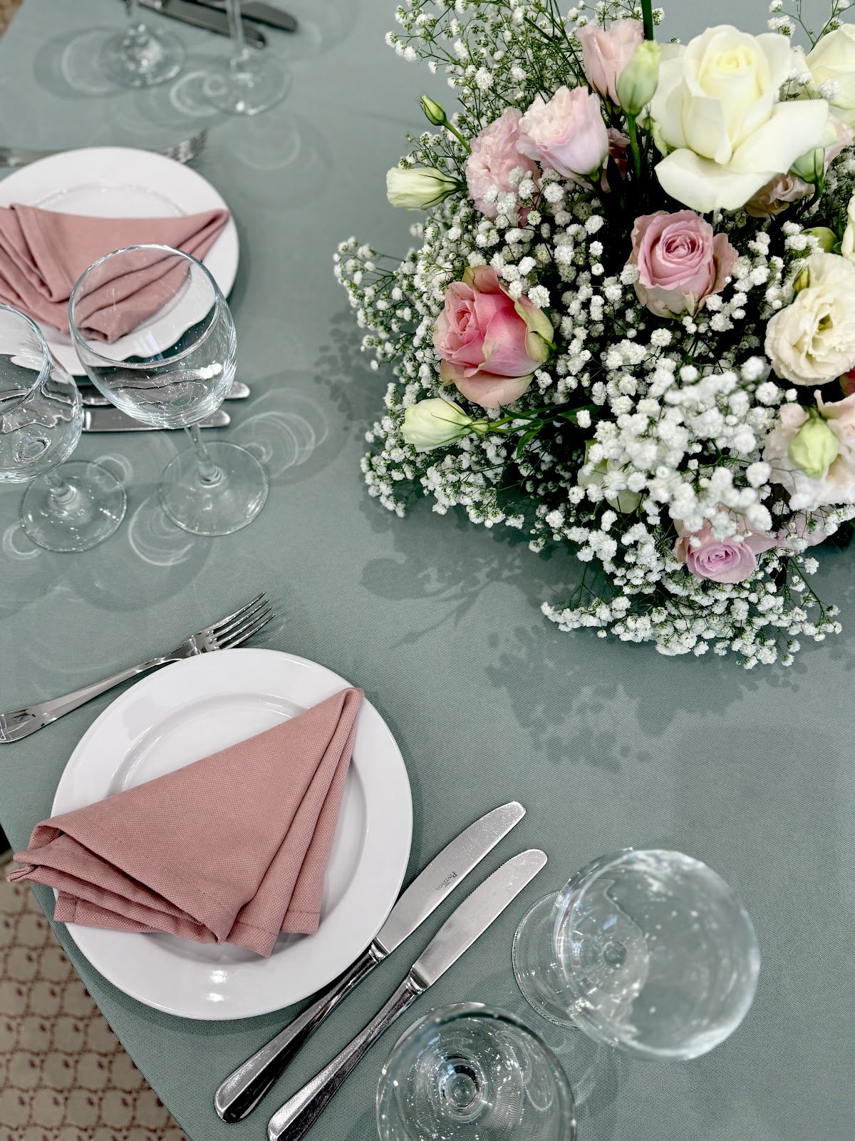 Розово-мятная свадьба