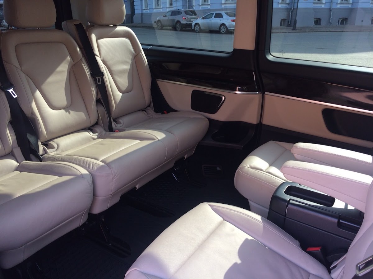 Mercedes-Benz V-Class — кадр 3 из 6