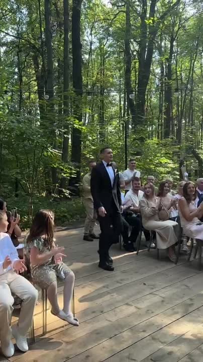 Видео о любви, эмоция и деталях