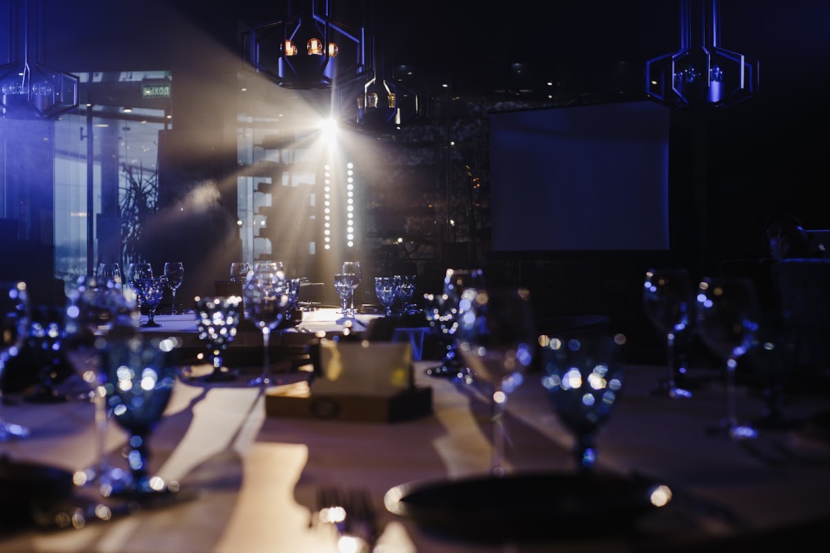 Elect Show rental company