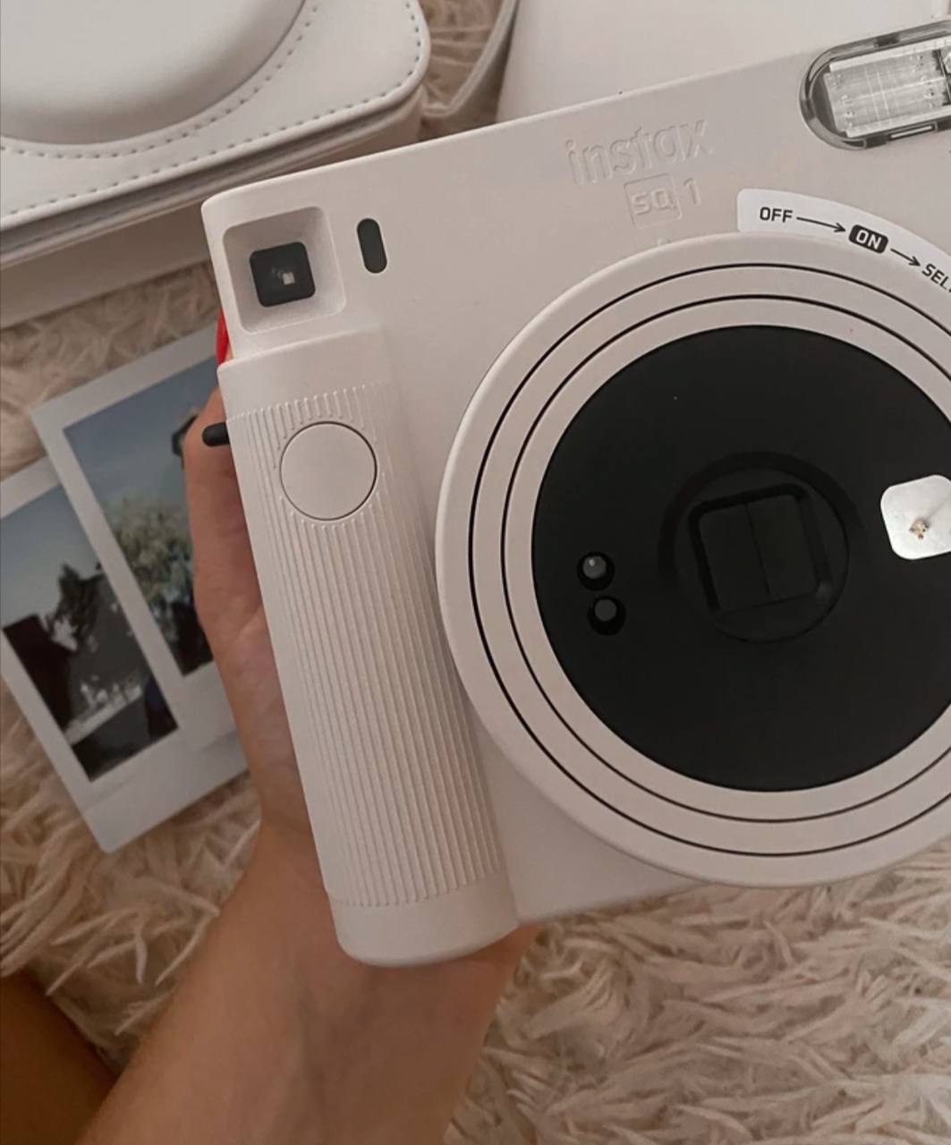 Фотоаппарат моментальной печати Instax