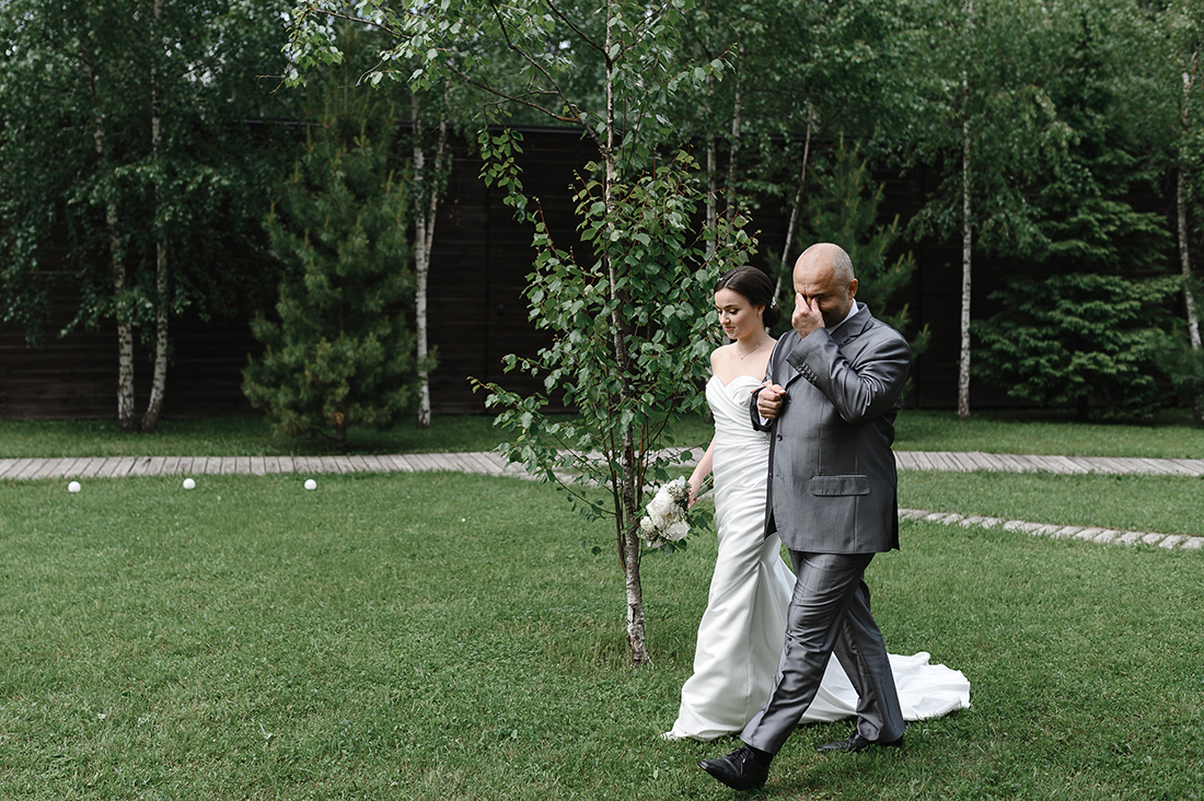 Green-white wedding,2022