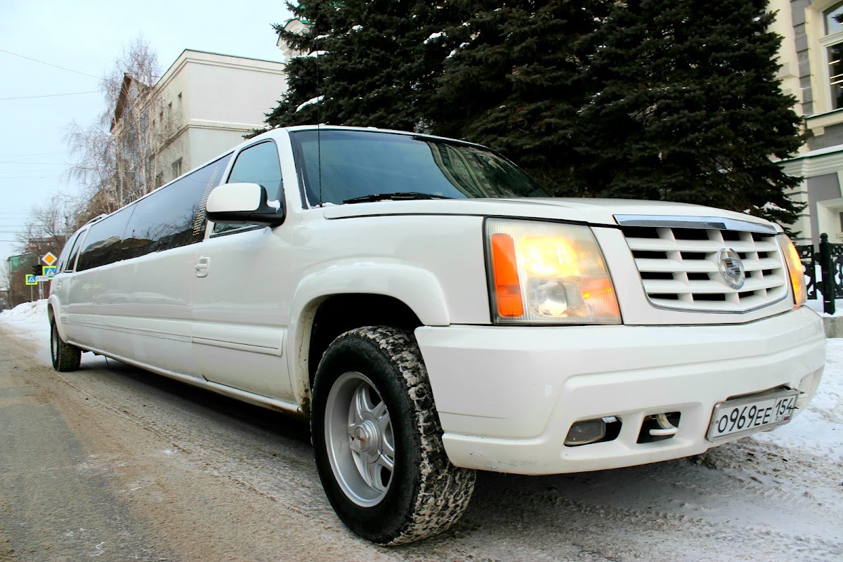 Cadillac Escalade — кадр 3 из 18