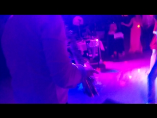 Видео