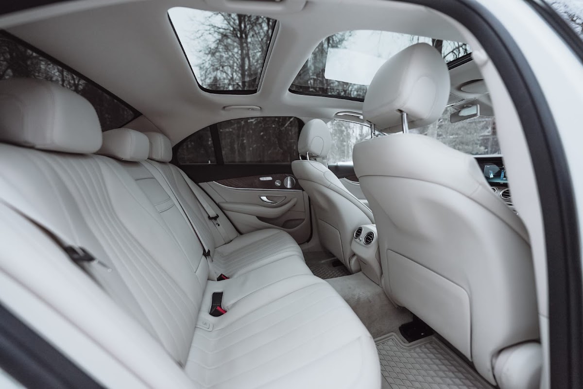 Мерседес Е300(w213) гос.N022 — кадр 4 из 7