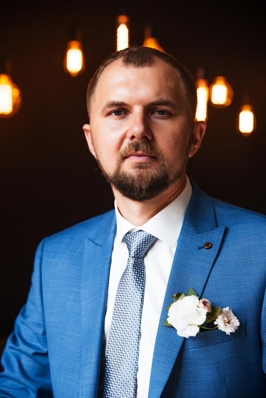 Антон Жиделев