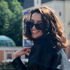 Лена Татаурова