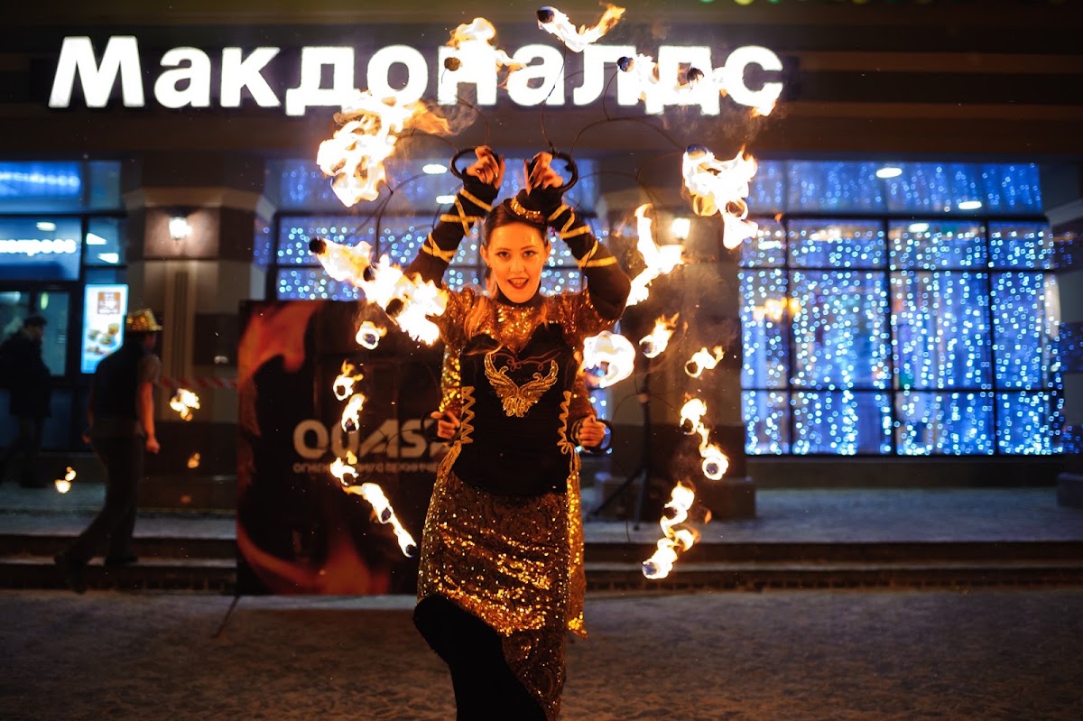 Огненное пиротехническое шоу Бурлеск