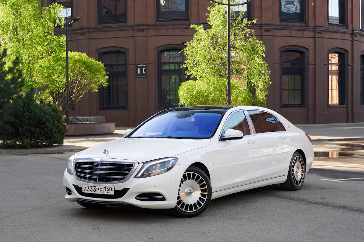 Мерседес Майбах(w222) гос.N 333