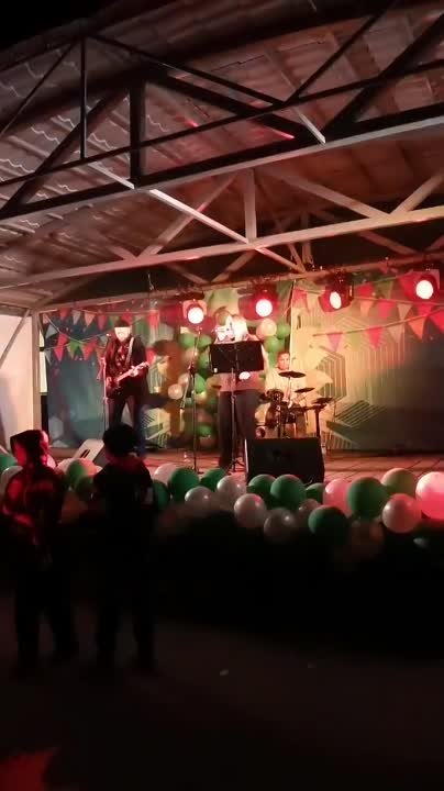 Видео
