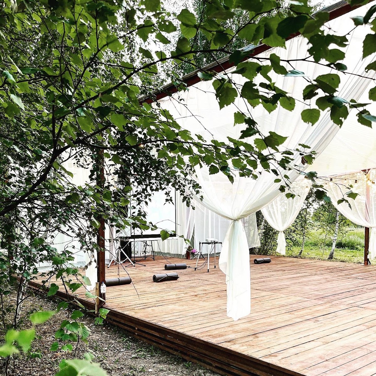 Alan Glamping