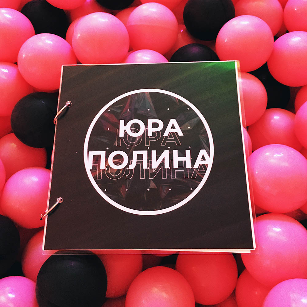 Книги пожеланий из Акрила