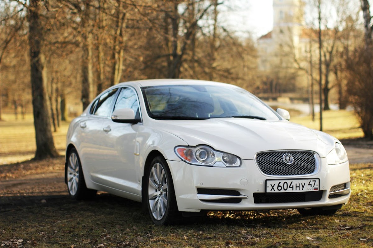 Jaguar XF