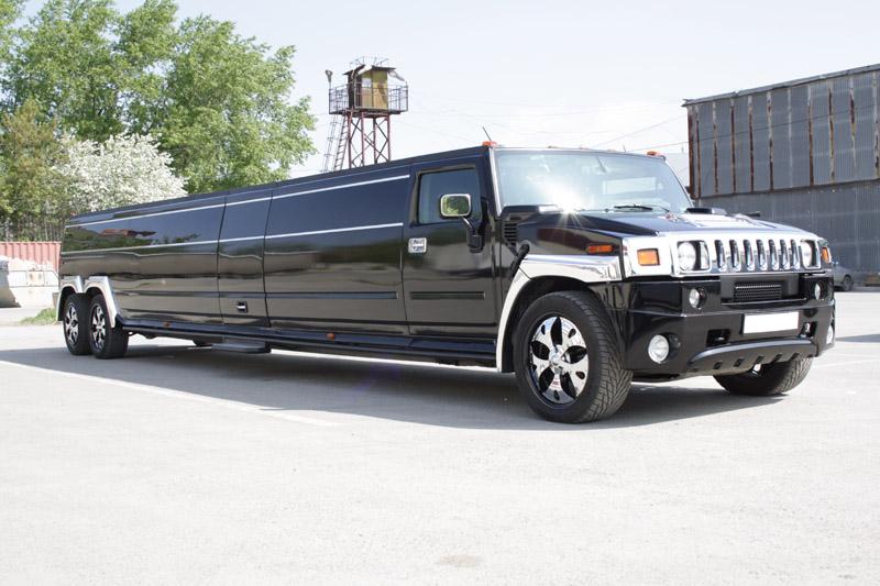 Hummer H2 — кадр 2 из 9