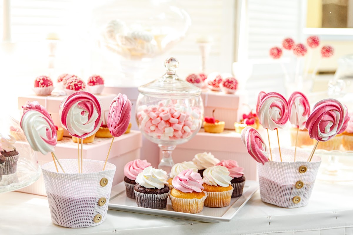 Организатор и декоратор - Ivory Wedding Studio