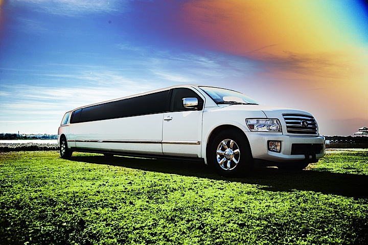 инфинити  Qx56   white