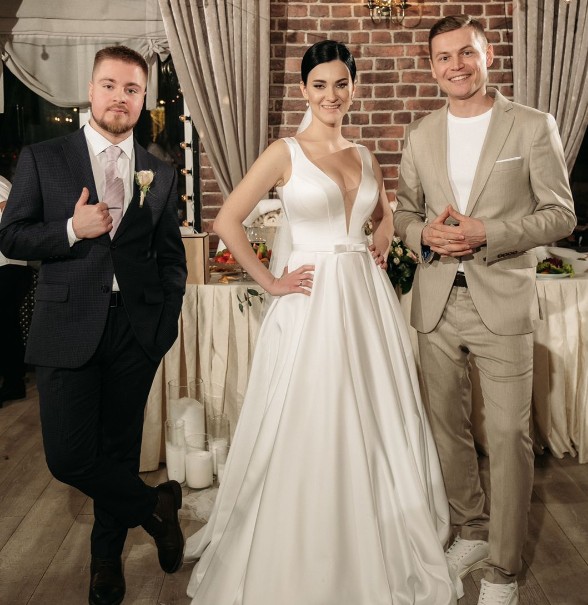 Алина Леонова