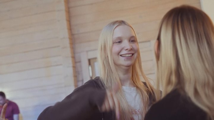 Олег Новиков — кадр 4 из 16