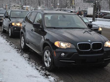 BMW X5 — кадр 2 из 4