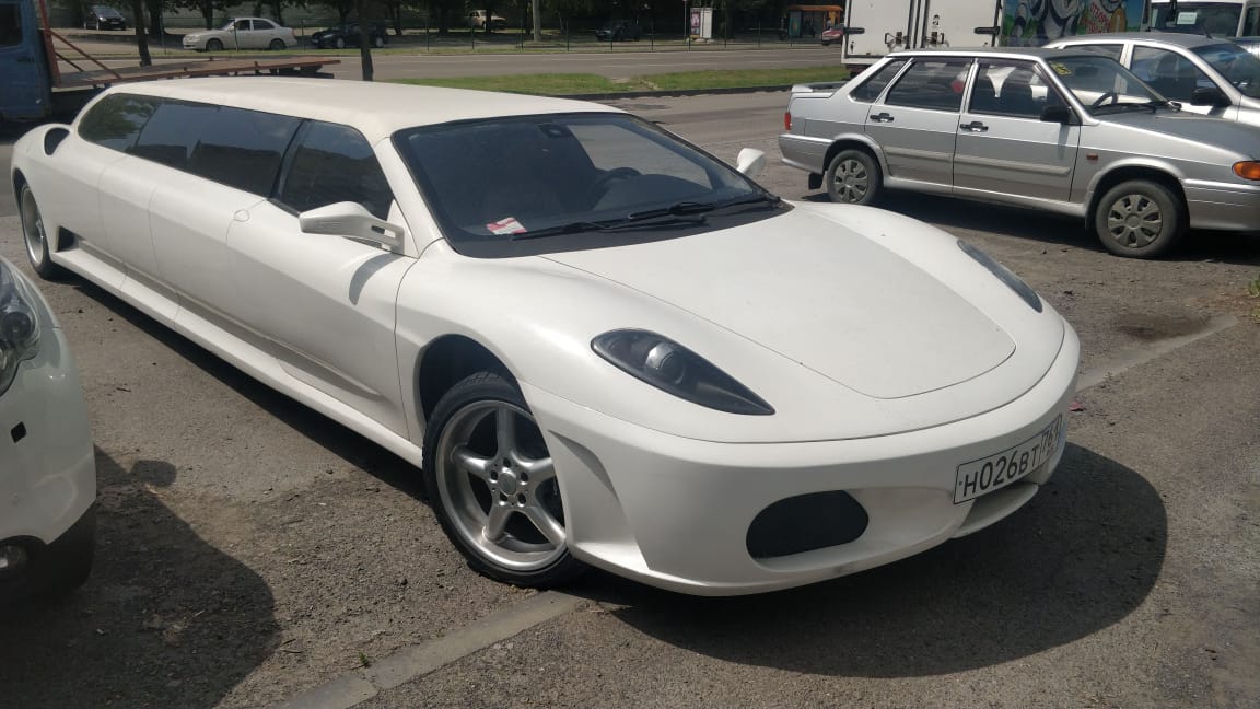 Ferrari ЕДИНСТВЕННЫЙ В РОССИИ — кадр 2 из 8