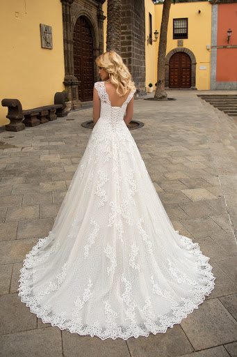 Lindsey 16524 — кадр 2 из 3