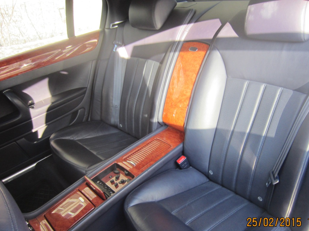 Bentley Continental White — кадр 5 из 6