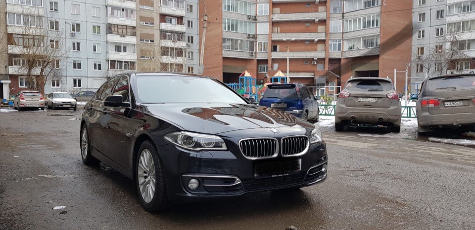BMW 5 — кадр 2 из 2