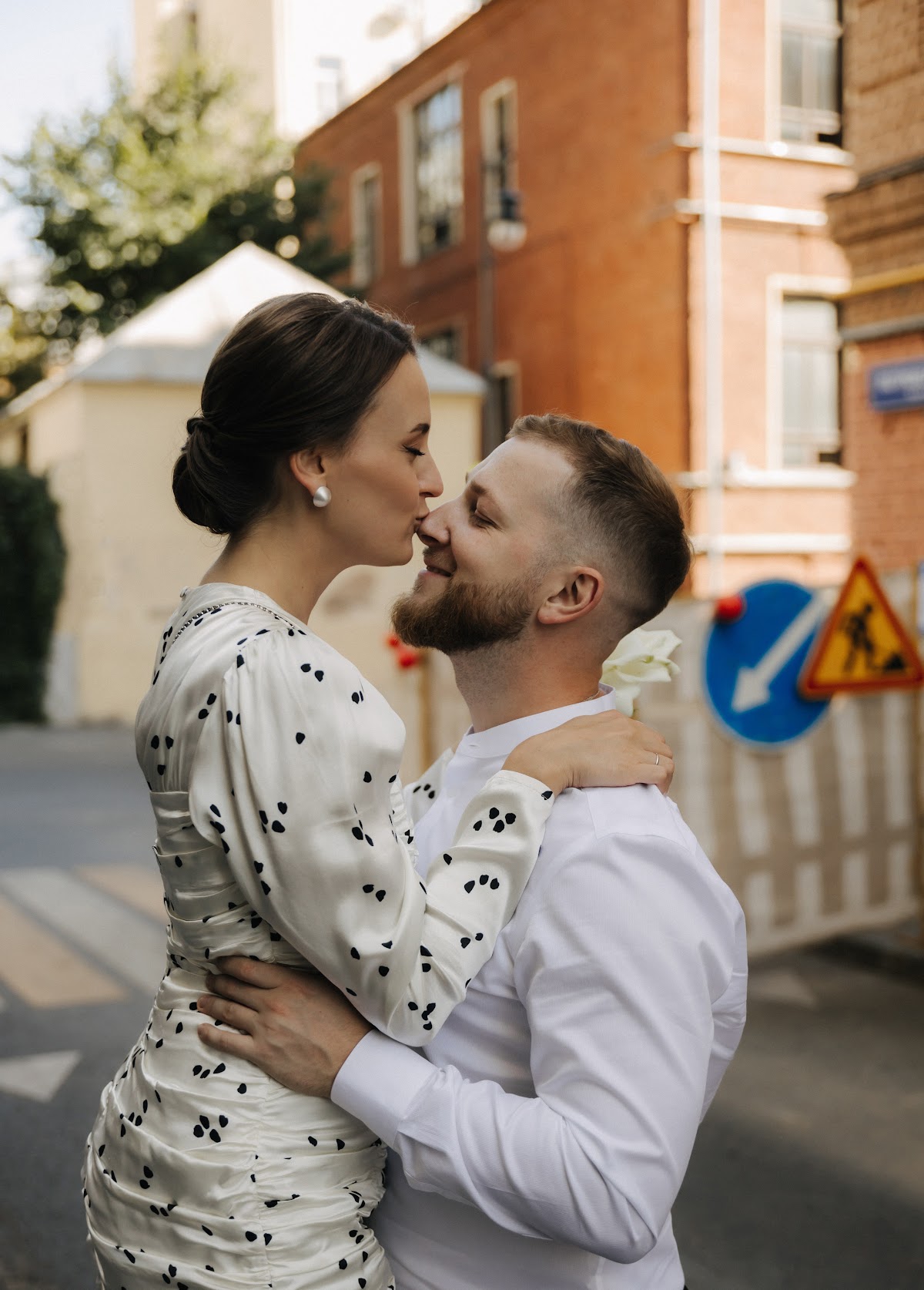 Сергей и Алия, роспись и фотосессия на улочках Кита