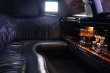 Lincoln Town Car — кадр 2 из 2
