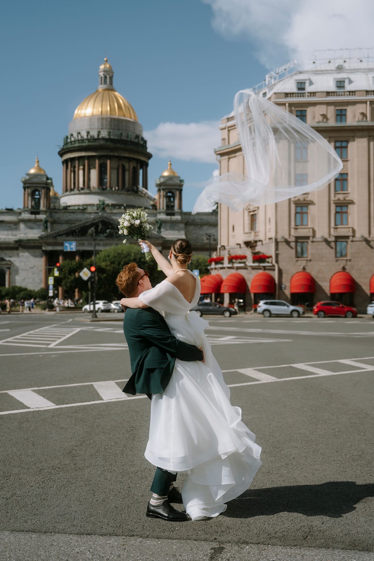 Роман и Анна