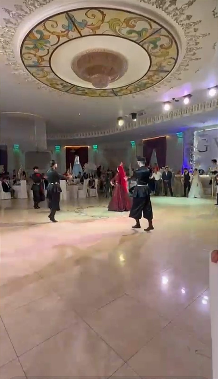 Украшение Греческой свадьбы .Посадка на 150 персон.