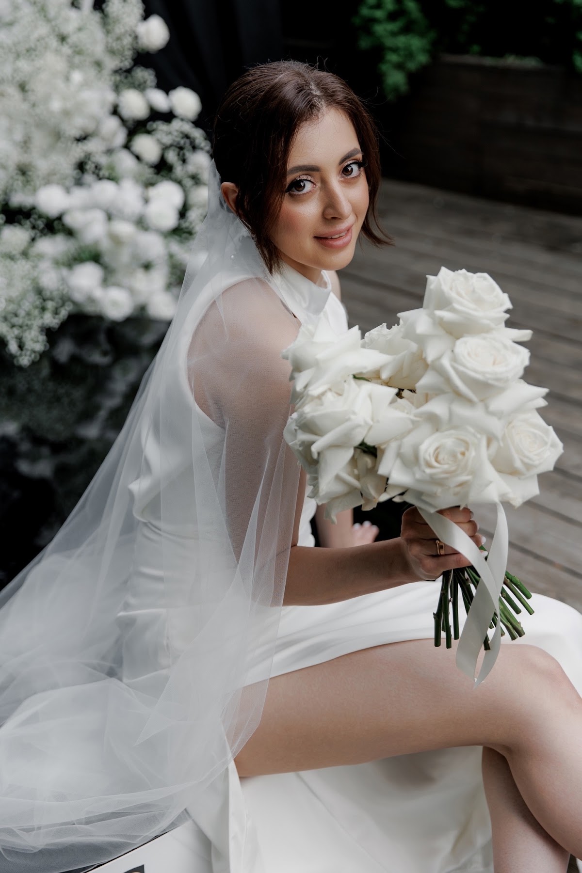 Diamond Wedding — кадр 5 из 199