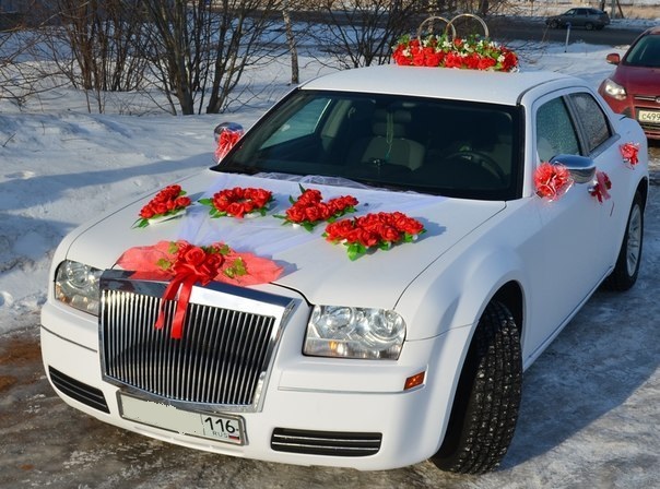 украшения на свадебные машины