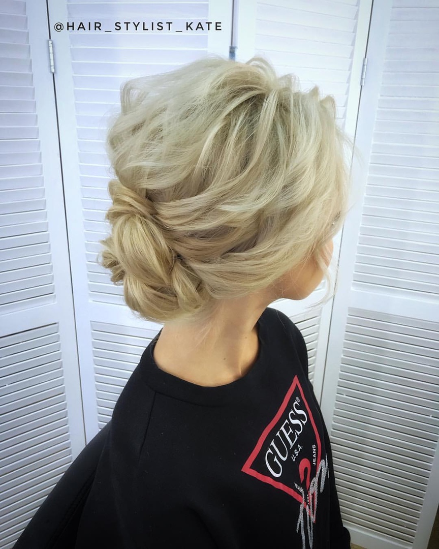Instagram @hair_stylist_kate