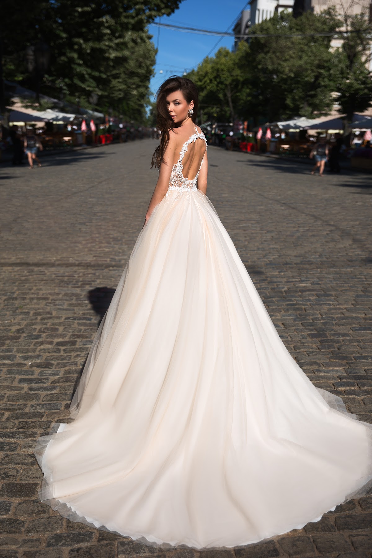 01153 White Cokles — кадр 4 из 4