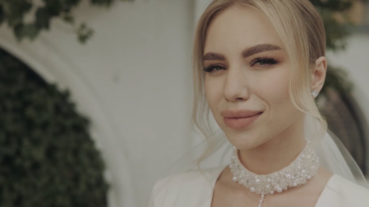 Видео