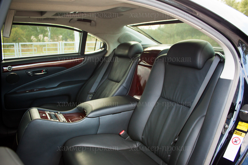 Лексус LS 460