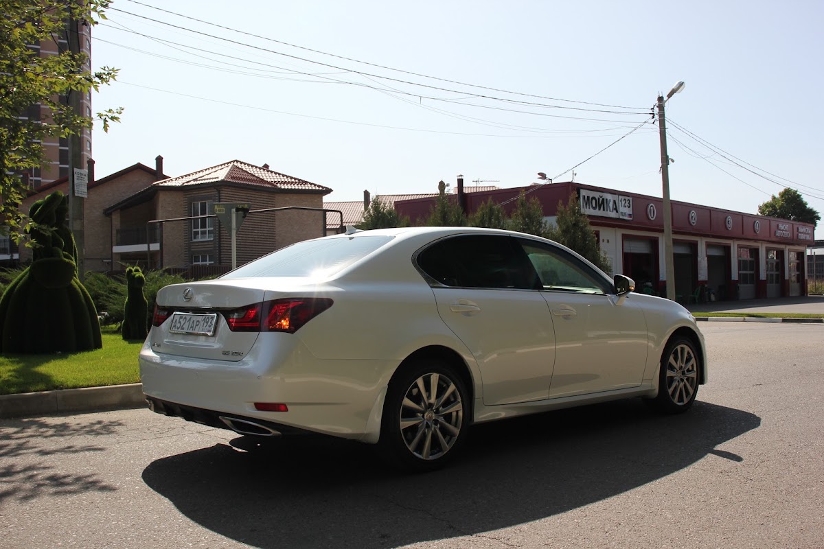 Lexus GS250
