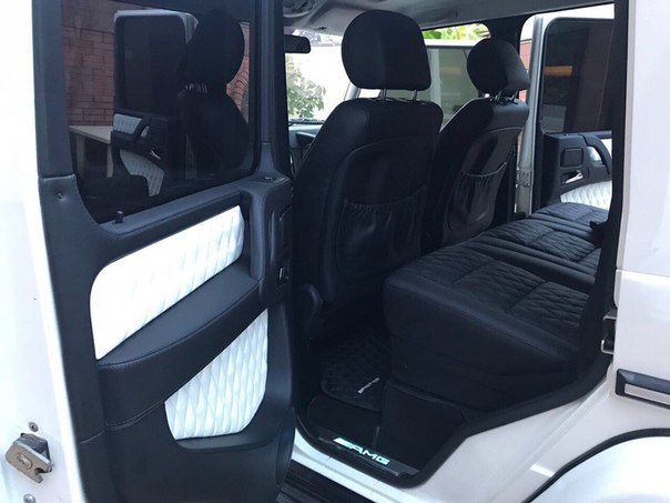 Mercedes G class