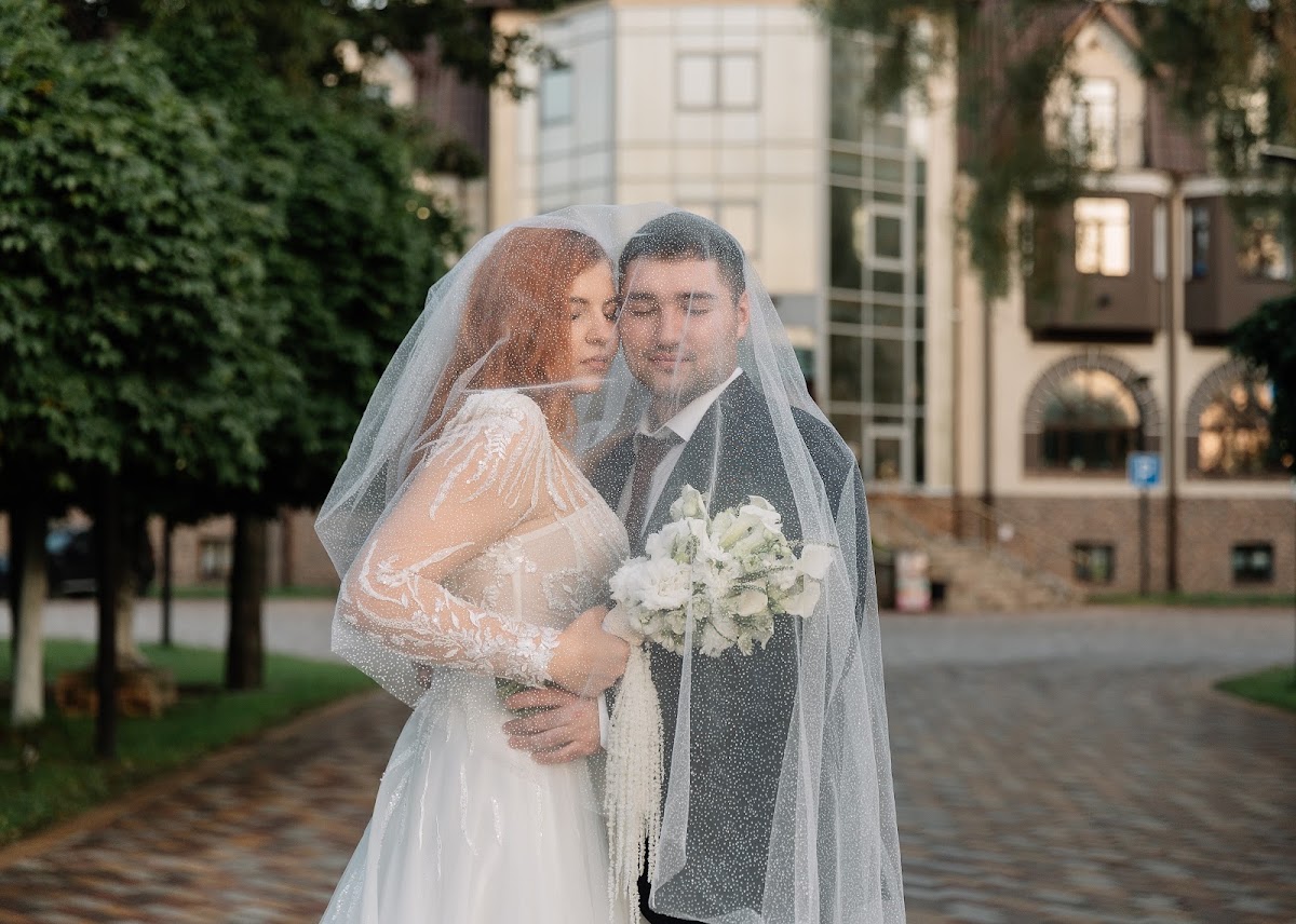 Полина и Андрей