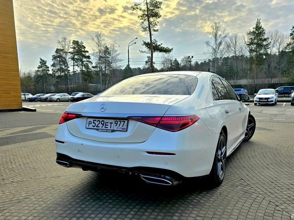 Мерседес w223 LONG гос.N 529