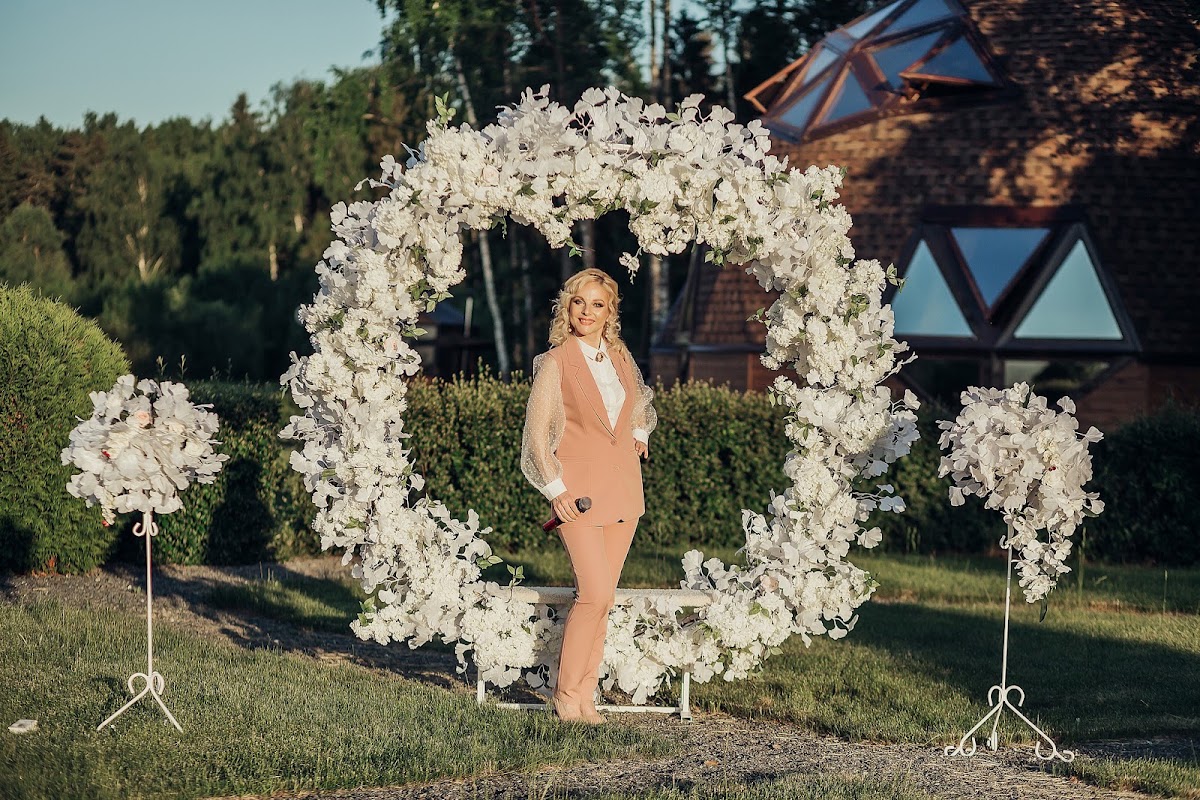 Елена Перова