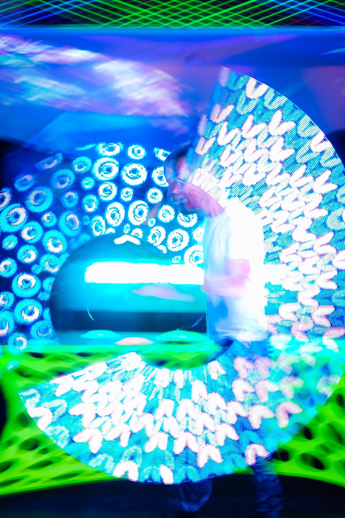 LED`S GLOW