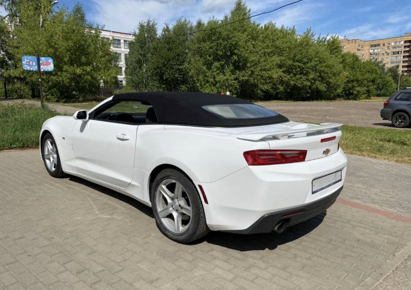 Chevrolet Camaro кабриолет — кадр 4 из 8