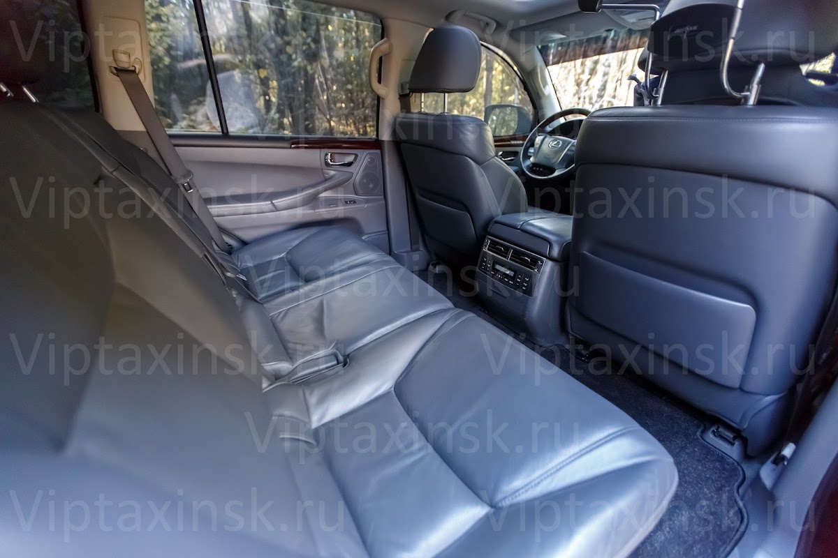 Lexus LS 570