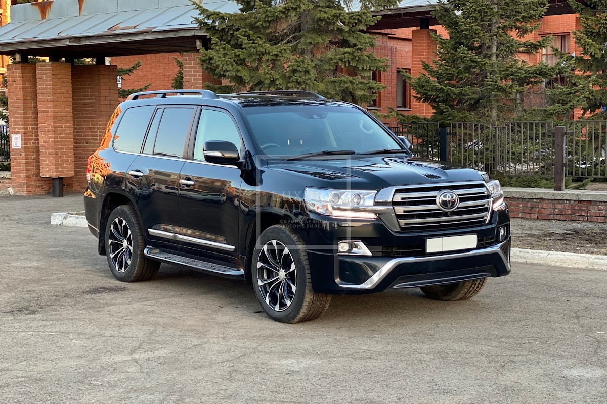 Toyota Land Cruiser 200